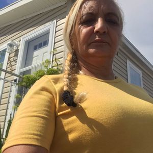 Meet your Posher, Eulalia e